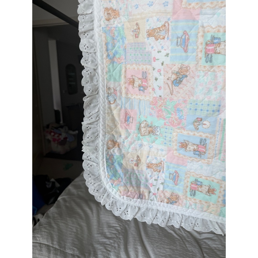 Vintage Peter Rabbit Print Baby Quilt - Picture 15 of 15